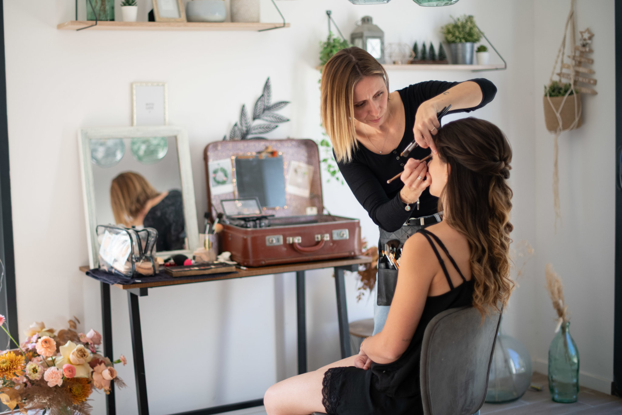 Détail d'une mise en beauté Art'n'Hair